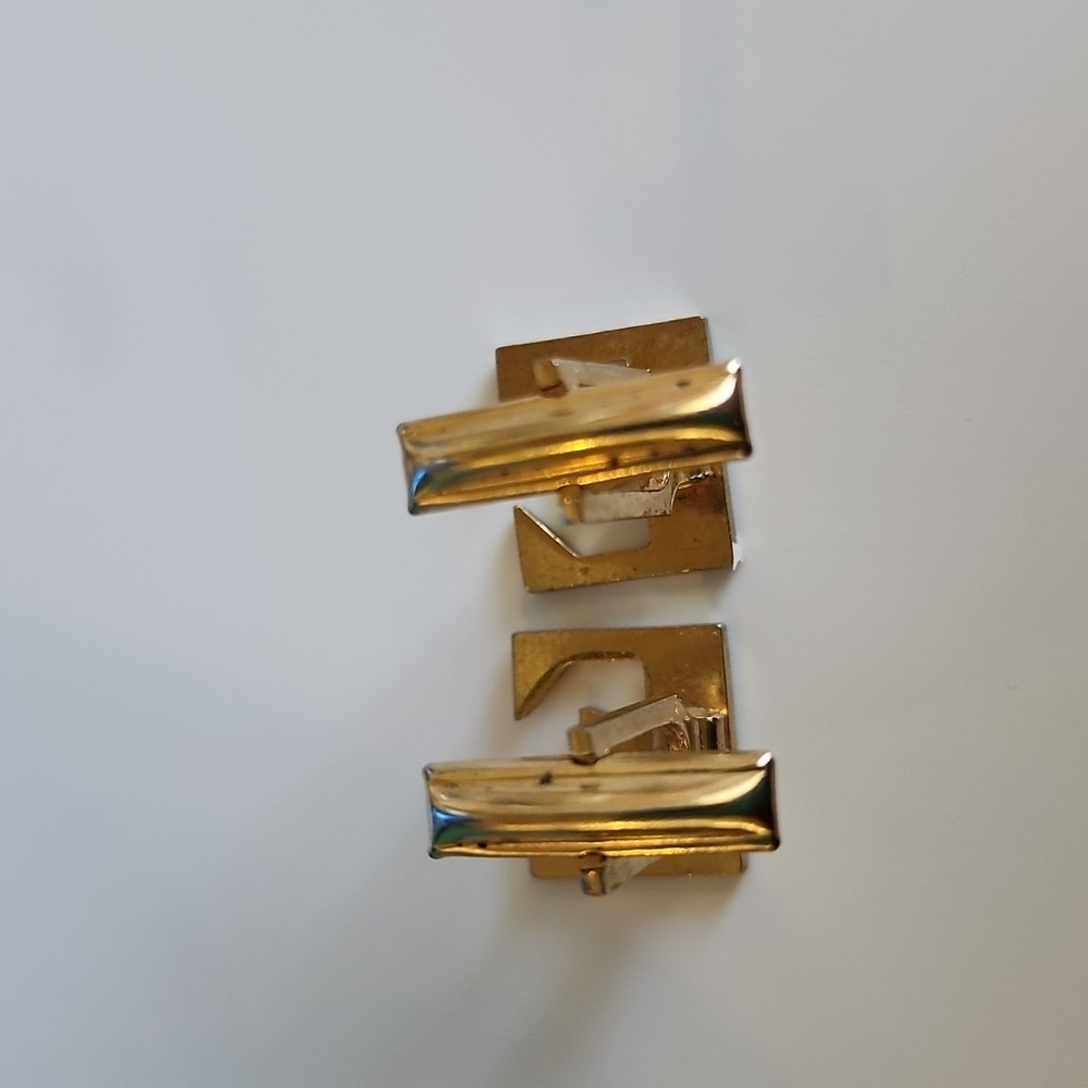 Vintage E Cufflinks - image 3